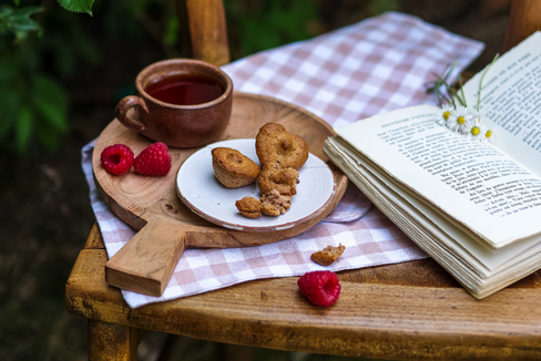 raspberry macaroons biscuiterie de provence